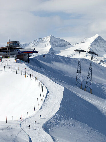 Skilift am Hasliberg im Winter