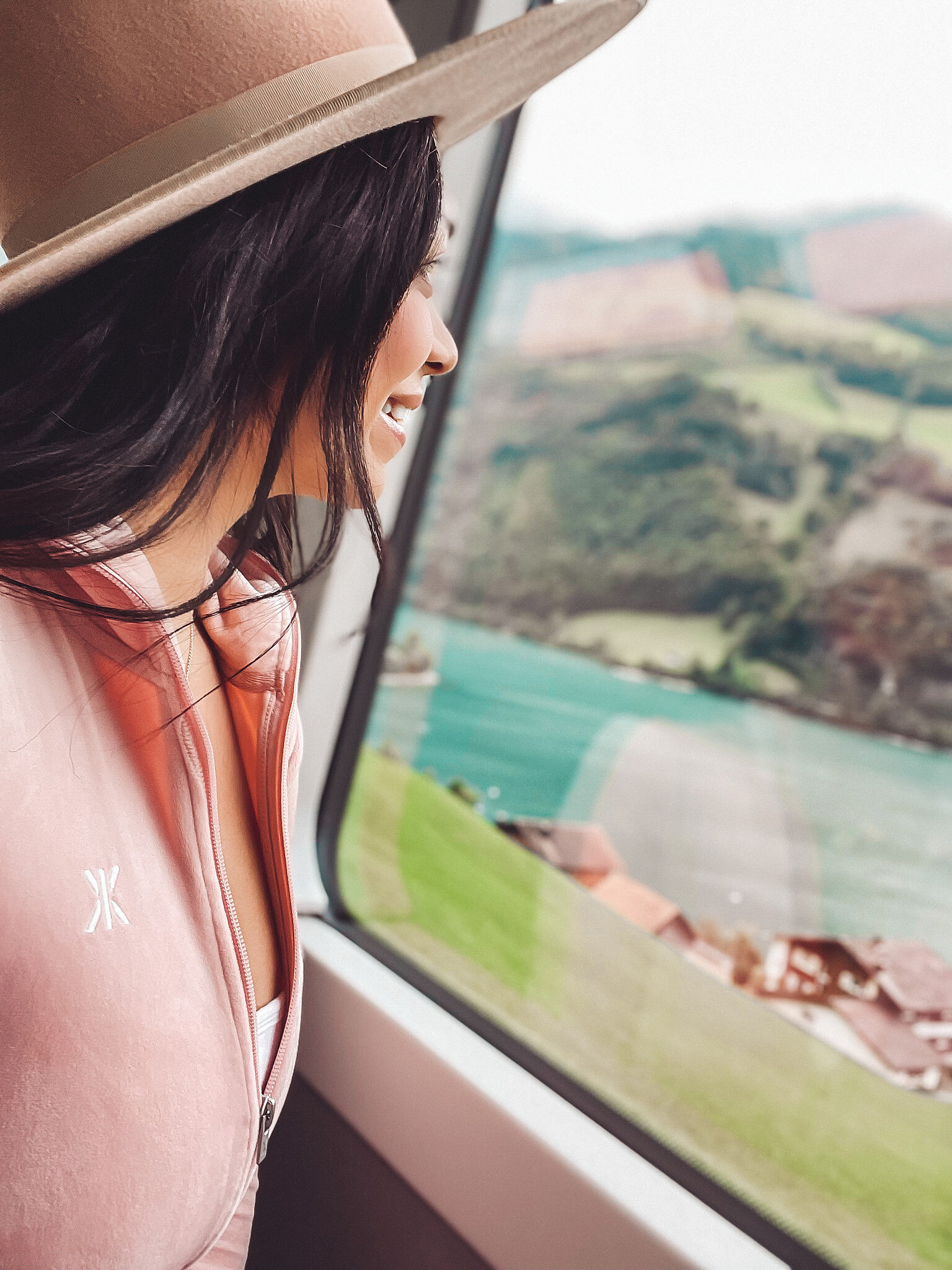 Frau beim Sommerulraub im Haslital