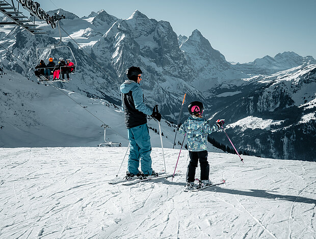 Skifahren im Halsital im Winter