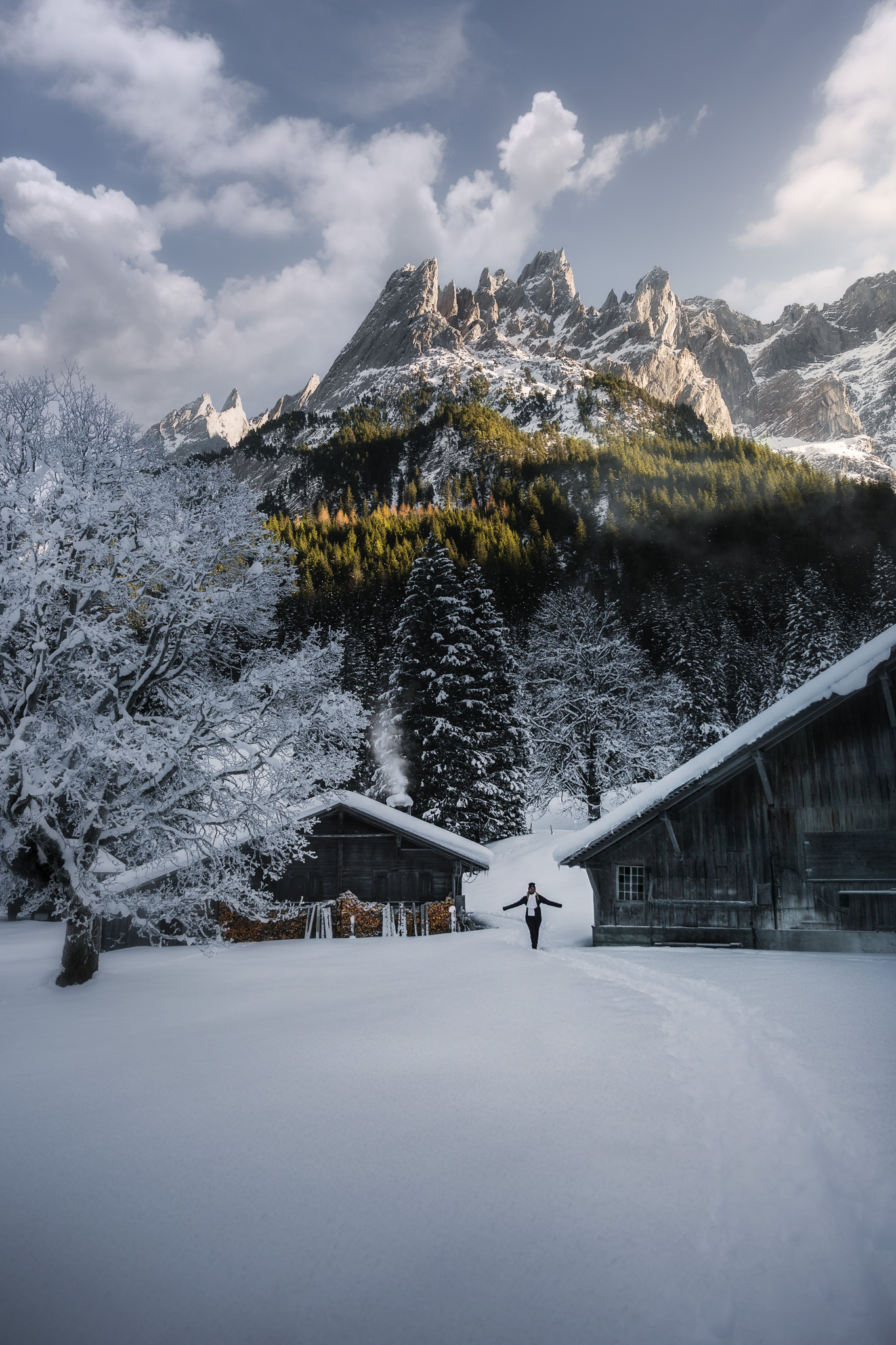 schneebedeckte Winterlandschaft im Haslital