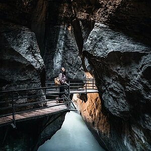The Aare Gorge is open again for the 2025 summer season! ⁠ Step into nature’s masterpiece – where powerful water meets ancient rock.⁠ Wonder. Experience.