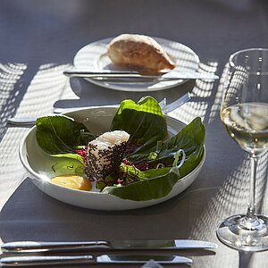 Fresh greens, warm light...⁠ Spring vibes in our Restaurant ️⁠ .⁠ .⁠ .⁠ .⁠ .⁠ #haslital #meiringen #swissalps #switzerland #myswitzerland # #visitswitzerland #inlovewithswitzerland ...